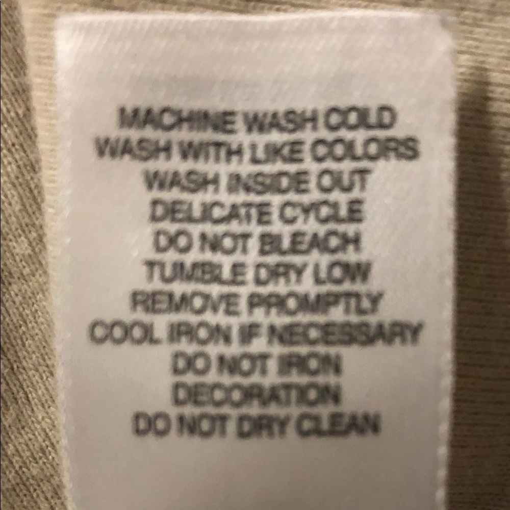 First Issue Blouse - Picture 4 of 5